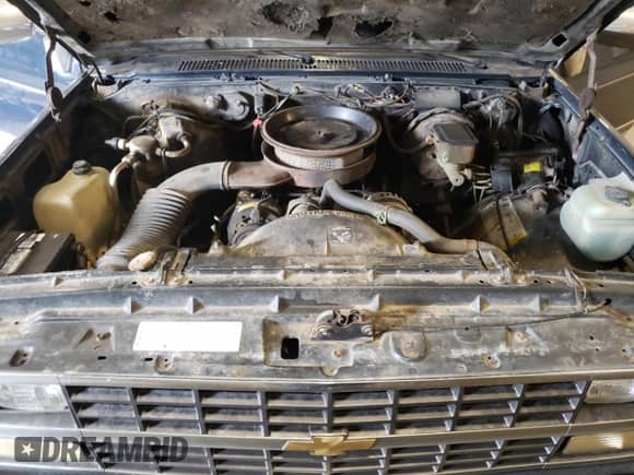 1989 Chevrolet Suburban с VIN 1GNEV16K3KF102065, выставлен на аукционе Copart как лот 67449295 с пробегом 63 027 миль миль и Чистый • Clean title. История ставок и продаж доступна на DreamBid. Изображение 12.