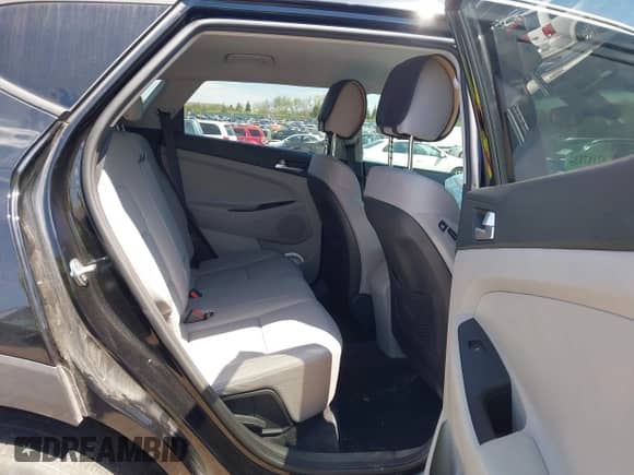 2021 Hyundai Tucson Value with VIN KM8J3CA46MU299602, listed as a IAAI auction lot 42187134 with Not provided miles and . Bid and sale history available at DreamBid. Image 8.