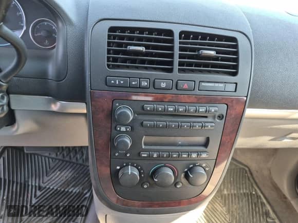 2007 Chevrolet Uplander LS Fleet с VIN 1GNDV23137D215823, выставлен на аукционе IAAI как лот 43535452 с пробегом 102 168 миль миль и . История ставок и продаж доступна на DreamBid. Изображение 10.