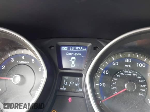 2014 Hyundai Elantra с VIN KMHD35LH7EU208587, выставлен на аукционе IAAI как лот 43280195 с пробегом 181 978 миль миль и . История ставок и продаж доступна на DreamBid. Изображение 7.