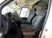 2018 Ram ProMaster Cargo с VIN 3C6TRVDG5JE136972, выставлен на аукционе Copart как лот 61232495 с пробегом 63 293 миль миль и Списание • Salvage title. История ставок и продаж доступна на DreamBid. Изображение 7.