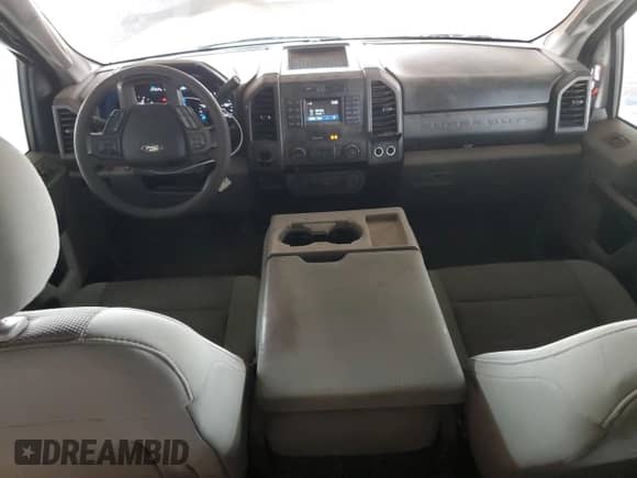 2017 Ford F-250 XL с VIN 1FT7W2A64HEE08477, выставлен на аукционе Copart как лот 63236145 с пробегом 146 194 миль миль и Списание • Salvage title. История ставок и продаж доступна на DreamBid. Изображение 8.