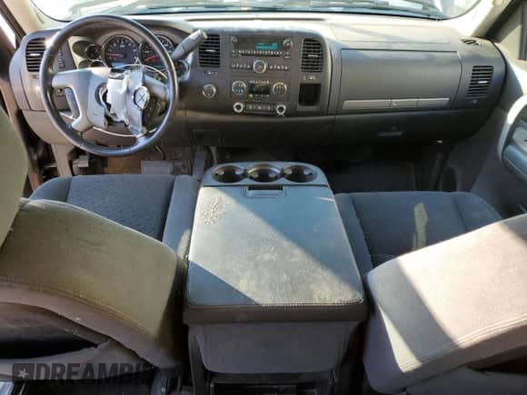 2008 Chevrolet Silverado 1500 LTZ with VIN 2GCEK13M981163623, listed as a Copart auction lot 70932835 with 158,096 mi miles and Salvage title. Bid and sale history available at DreamBid. Image 8.