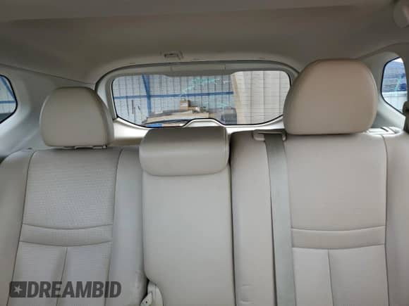 2015 Nissan Rogue SL с VIN 5N1AT2MV9FC821436, выставлен на аукционе Copart как лот 82022145 с пробегом 99 325 миль миль и Списание • Salvage title. История ставок и продаж доступна на DreamBid. Изображение 10.