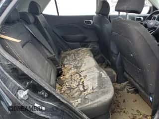 2021 Hyundai Venue SEL с VIN KMHRC8A32MU098173, выставлен на аукционе Copart как лот 62002102 с пробегом Не указан миль и . История ставок и продаж доступна на DreamBid. Изображение 6.