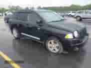 2010 Jeep Compass Sport z VIN 1J4NT1FB6AD638222, wystawiony jako IAAI lot #42076051 z przebiegiem 201 986 mil mil oraz . Historia ofert i sprzedaży dostępna na DreamBid. Obrazek 1.