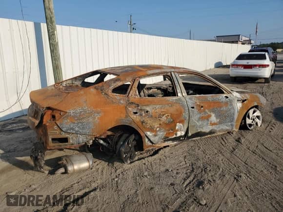 2025 Hyundai Sonata SE with VIN KMHL24JA5SA467073, listed as a Copart auction lot 70581895 with Not provided miles and Non repairable. Bid and sale history available at DreamBid. Image 3.