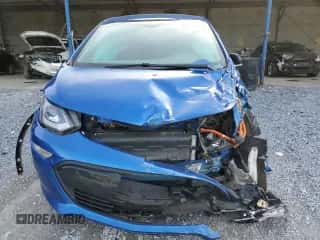 2017 Chevrolet Bolt EV LT z VIN 1G1FW6S02H4189448, wystawiony jako Copart lot #68268932 z przebiegiem 57 120 mil mil oraz . Historia ofert i sprzedaży dostępna na DreamBid. Obrazek 5.