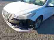 2017 Hyundai Sonata SE with VIN 5NPE24AF9HH557160, listed as a IAAI auction lot 41436261 with 99,754 mi miles and . Bid and sale history available at DreamBid. Image 6.