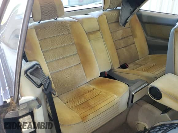 1984 Mercedes-Benz 500 с VIN WDB12604412007377, выставлен на аукционе Copart как лот 69880415 с пробегом 149 294 миль миль и Чистый • Clean title. История ставок и продаж доступна на DreamBid. Изображение 10.