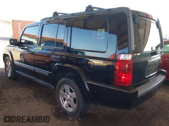 2006 Jeep Commander with VIN 1J8HH48N36C106817, listed as a IAAI auction lot 42867643 with 177,849 mi miles and . Bid and sale history available at DreamBid. Image 3.