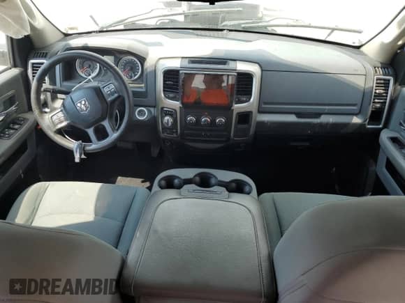 2015 Ram 1500 SLT z VIN 1C6RR7GG9FS571810, wystawiony jako Copart lot #68077875 z przebiegiem 125 159 mil mil oraz Szkoda całkowita • Salvage title. Historia ofert i sprzedaży dostępna na DreamBid. Obrazek 8.