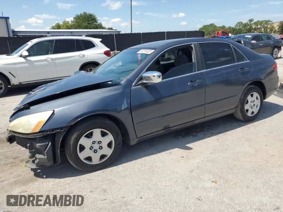 2005 Honda Accord LX с VIN 1HGCM55425A013247, выставлен на аукционе Copart как лот 64268485 с пробегом 336 008 миль миль и На запчасти • Non repairable. История ставок и продаж доступна на DreamBid. Изображение 1.