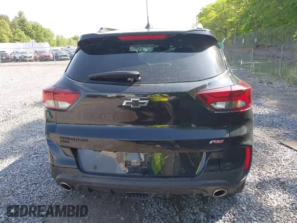 2021 Chevrolet TrailBlazer RS z VIN KL79MUSL3MB033835, wystawiony jako IAAI lot #42389303 z przebiegiem 63 820 mil mil oraz . Historia ofert i sprzedaży dostępna na DreamBid. Obrazek 16.