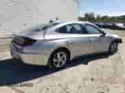 2021 Hyundai Sonata SE с VIN 5NPEG4JA3MH121162, выставлен на аукционе Copart как лот 81923445 с пробегом 62 912 миль миль и Списание • Salvage title. История ставок и продаж доступна на DreamBid. Изображение 3.