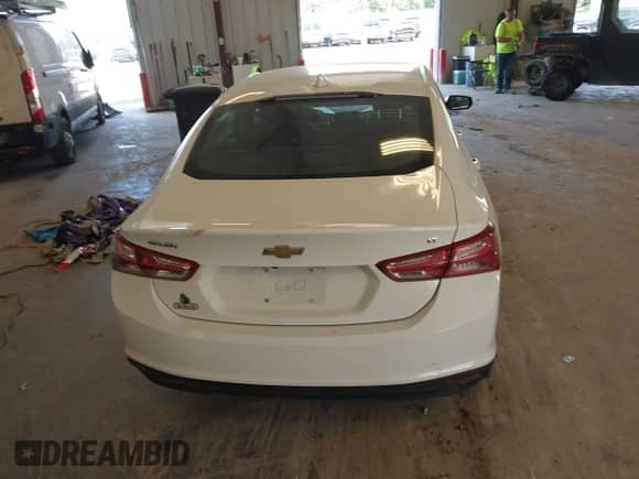 2019 Chevrolet Malibu LT с VIN 1G1ZD5ST8KF119973, выставлен на аукционе IAAI как лот 43211680 с пробегом 170 580 миль миль и . История ставок и продаж доступна на DreamBid. Изображение 16.