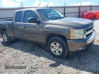 2007 Chevrolet Silverado 1500 1LT with VIN 2GCEC19CX71620756, listed as a IAAI auction lot 42378021 with 229,855 mi miles and . Bid and sale history available at DreamBid. Image 1.