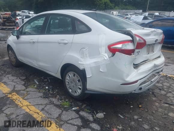 2019 Ford Fiesta S с VIN 3FADP4AJ4KM157371, выставлен на аукционе IAAI как лот 42770602 с пробегом 148 724 миль миль и . История ставок и продаж доступна на DreamBid. Изображение 3.