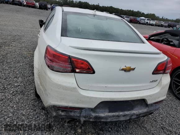 2014 Chevrolet SS z VIN 6G3F15RW7EL933186, wystawiony jako Copart lot #74551594 z przebiegiem Nie podano mil oraz Szkoda całkowita • Salvage title. Historia ofert i sprzedaży dostępna na DreamBid. Obrazek 6.