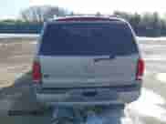 2004 Cadillac Escalade z VIN 1GYEK63N74R226915, wystawiony jako IAAI lot #41529807 z przebiegiem Nie podano mil oraz . Historia ofert i sprzedaży dostępna na DreamBid. Obrazek 17.