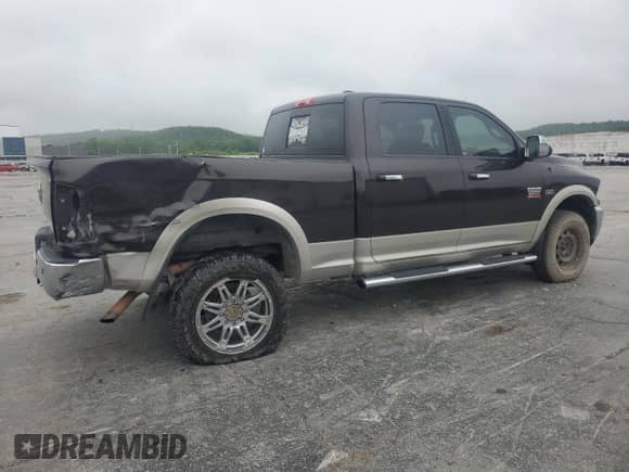 2010 Dodge 2500 ST с VIN 3D7TT2CT6AG187155, выставлен на аукционе Copart как лот 54400195 с пробегом 322 695 миль миль и Списание • Salvage title. История ставок и продаж доступна на DreamBid. Изображение 3.
