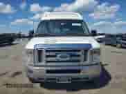 2012 Ford Econoline Cargo Commercial z VIN 1FTNS2EW6CDA08903, wystawiony jako Copart lot #70480015 z przebiegiem 93 137 mil mil oraz Czysty tytuł • Clean title. Historia ofert i sprzedaży dostępna na DreamBid. Obrazek 5.