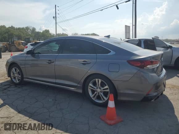 2018 Hyundai Sonata SEL with VIN 5NPE34AF8JH708198, listed as a Copart auction lot 66695895 with 210,471 mi miles and Salvage title. Bid and sale history available at DreamBid. Image 2.