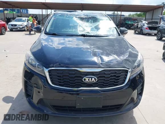 2019 Kia Sorento LX with VIN 5XYPG4A38KG587796, listed as a IAAI auction lot 42356337 with 43,718 mi miles and . Bid and sale history available at DreamBid. Image 13.