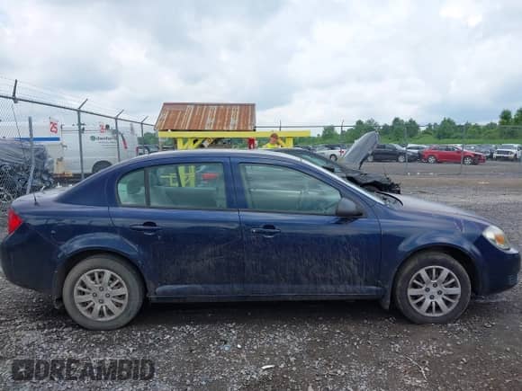 2010 Chevrolet Cobalt LS с VIN 1G1AB5F5XA7243508, выставлен на аукционе IAAI как лот 42612621 с пробегом 129 292 миль миль и . История ставок и продаж доступна на DreamBid. Изображение 13.