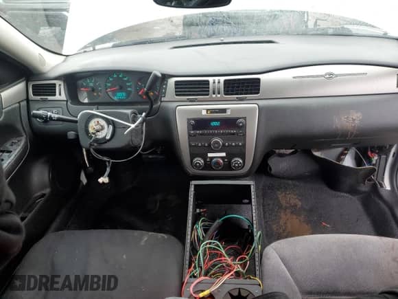 2012 Chevrolet Impala Police Police with VIN 2G1WD5E35C1228401, listed as a Copart auction lot 47838515 with 93,036 mi miles and Salvage title. Bid and sale history available at DreamBid. Image 8.