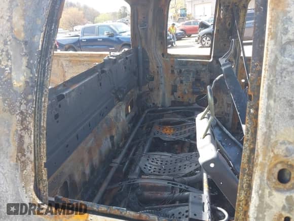 2010 Ford F-150 XL с VIN 1FTEX1E86AFC28427, выставлен на аукционе IAAI как лот 42059460 с пробегом Не указан миль и . История ставок и продаж доступна на DreamBid. Изображение 8.