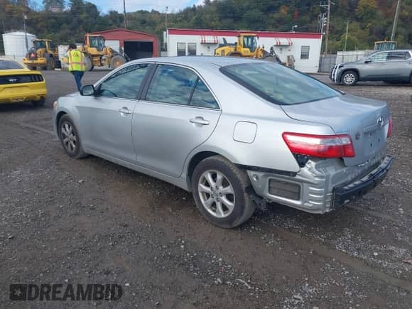 2008 Toyota Camry LE with VIN 4T1BE46K58U217361, listed as a IAAI auction lot 43492287 with 77,711 mi miles and . Bid and sale history available at DreamBid. Image 3.