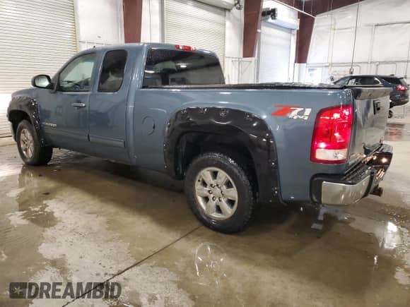 2009 GMC Sierra 1500 SLT with VIN 1GTEK39059Z275330, listed as a Copart auction lot 86161914 with 167,920 mi miles and Clean title. Bid and sale history available at DreamBid. Image 2.