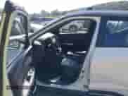 2020 Nissan Kicks SR z VIN 3N1CP5DV6LL565939, wystawiony jako IAAI lot #42570926 z przebiegiem 59 608 mil mil oraz . Historia ofert i sprzedaży dostępna na DreamBid. Obrazek 5.