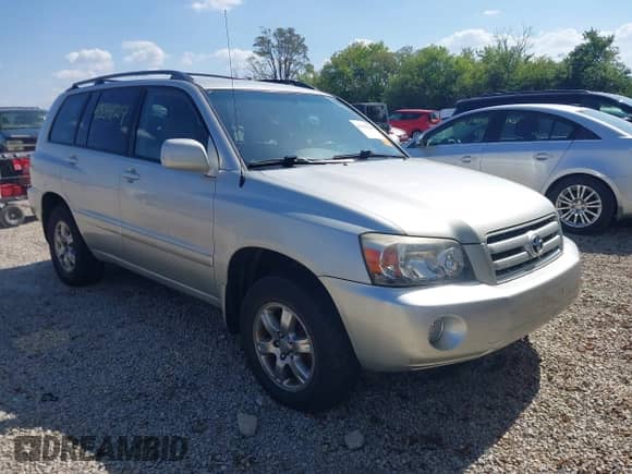 2005 Toyota Highlander с VIN JTEEP21A250094020, выставлен на аукционе IAAI как лот 43341214 с пробегом 130 875 миль миль и . История ставок и продаж доступна на DreamBid. Изображение 1.