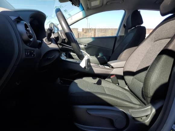 2021 Hyundai Kona SEL with VIN KM8K23AG4MU104422, listed as a Copart auction lot 71551835 with 40,908 mi miles and Salvage title. Bid and sale history available at DreamBid. Image 7.