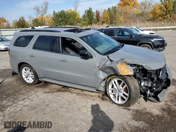 2023 Dodge Durango GT Premium with VIN 1C4RDJDG8PC637137, listed as a Copart auction lot 73216103 with Not provided miles and Salvage title. Bid and sale history available at DreamBid. Image 4.