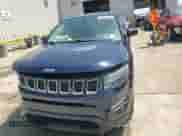 2021 Jeep Compass Latitude z VIN 3C4NJCBB8MT509295, wystawiony jako Copart lot #61802105 z przebiegiem Nie podano mil oraz Szkoda całkowita • Salvage title. Historia ofert i sprzedaży dostępna na DreamBid. Obrazek 14.