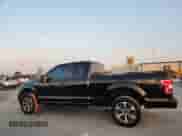 2020 Ford F-150 XL z VIN 1FTFX1E53LFA53471, wystawiony jako Copart lot #71716175 z przebiegiem 146 694 mil mil oraz Czysty tytuł • Clean title. Historia ofert i sprzedaży dostępna na DreamBid. Obrazek 2.