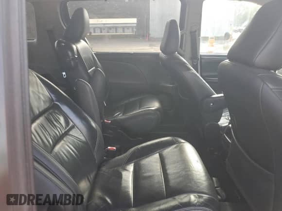 2017 Toyota Sienna SE with VIN 5TDXZ3DC9HS799277, listed as a Copart auction lot 71922145 with 344,940 mi miles and Salvage title. Bid and sale history available at DreamBid. Image 11.