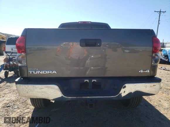 2008 Toyota Tundra z VIN 5TBBT54148S460652, wystawiony jako Copart lot #86623415 z przebiegiem 125 929 mil mil oraz Szkoda całkowita • Salvage title. Historia ofert i sprzedaży dostępna na DreamBid. Obrazek 6.