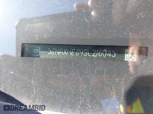 2025 Chevrolet Equinox FWD LT z VIN 3GNAXHEG9SL216043, wystawiony jako IAAI lot #43543033 z przebiegiem 21 028 mil mil oraz . Historia ofert i sprzedaży dostępna na DreamBid. Obrazek 9.