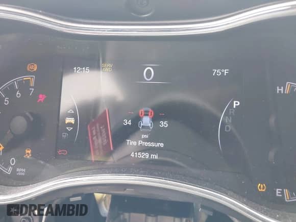 2022 Jeep Grand Cherokee Limited z VIN 1C4RJFBG9NC138613, wystawiony jako IAAI lot #43288813 z przebiegiem 41 529 mil mil oraz . Historia ofert i sprzedaży dostępna na DreamBid. Obrazek 15.