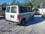 1988 Chevrolet Astro z VIN 1GNDM15Z3JB195317, wystawiony jako IAAI lot #43472562 z przebiegiem 85 771 mil mil oraz . Historia ofert i sprzedaży dostępna na DreamBid. Obrazek 4.