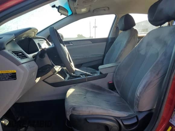 2015 Hyundai Sonata SE с VIN 5NPE24AF9FH104590, выставлен на аукционе Copart как лот 82645085 с пробегом 208 201 миль миль и Чистый • Clean title. История ставок и продаж доступна на DreamBid. Изображение 7.