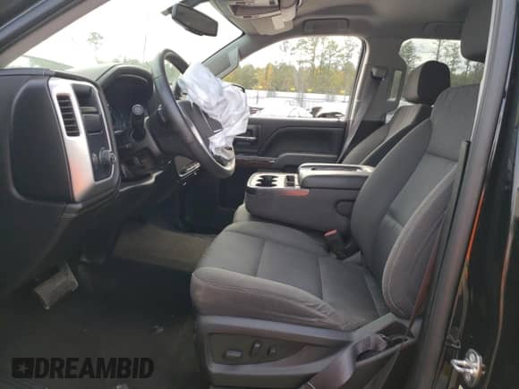 2017 GMC Sierra 1500 SLE z VIN 1GTR1MECXHZ338866, wystawiony jako Copart lot #77050163 z przebiegiem 51 798 mil mil oraz Czysty tytuł • Clean title. Historia ofert i sprzedaży dostępna na DreamBid. Obrazek 7.