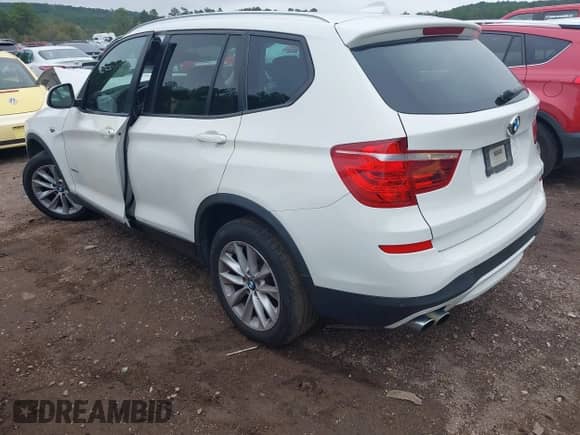 2017 BMW X3 sDrive28i with VIN 5UXWZ7C52H0T44410, listed as a IAAI auction lot 43321786 with 142,893 mi miles and . Bid and sale history available at DreamBid. Image 3.