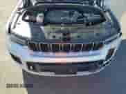 2023 Jeep Grand Cherokee Overland с VIN 1C4RJKDG5P8708277, выставлен на аукционе Copart как лот 63444235 с пробегом 31 450 миль миль и Списание • Salvage title. История ставок и продаж доступна на DreamBid. Изображение 12.