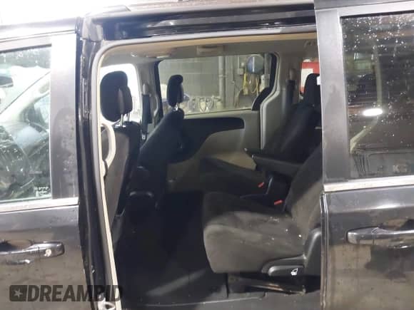 2012 Dodge Grand Caravan Crew with VIN 2C4RDGDG3CR359882, listed as a IAAI auction lot 43499308 with 157,986 mi miles and . Bid and sale history available at DreamBid. Image 8.