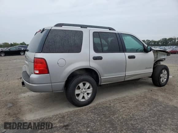 2005 Ford Explorer XLT с VIN 1FMZU73K45UA86488, выставлен на аукционе Copart как лот 81720655 с пробегом 270 541 миль миль и Списание • Salvage title. История ставок и продаж доступна на DreamBid. Изображение 3.